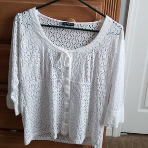 white top. never worn